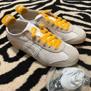 NWT Onitsuka Tiger Mexico 66 Sneakers White Tiger Yellow Size Women’s 7.5
